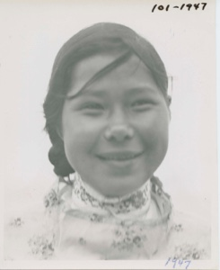 Image: Smiling girl with print waist